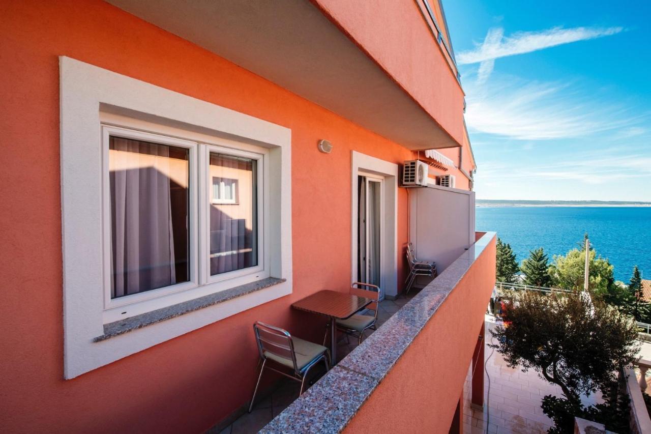 Apartments By The Sea Starigrad, Paklenica - 16421 エクステリア 写真