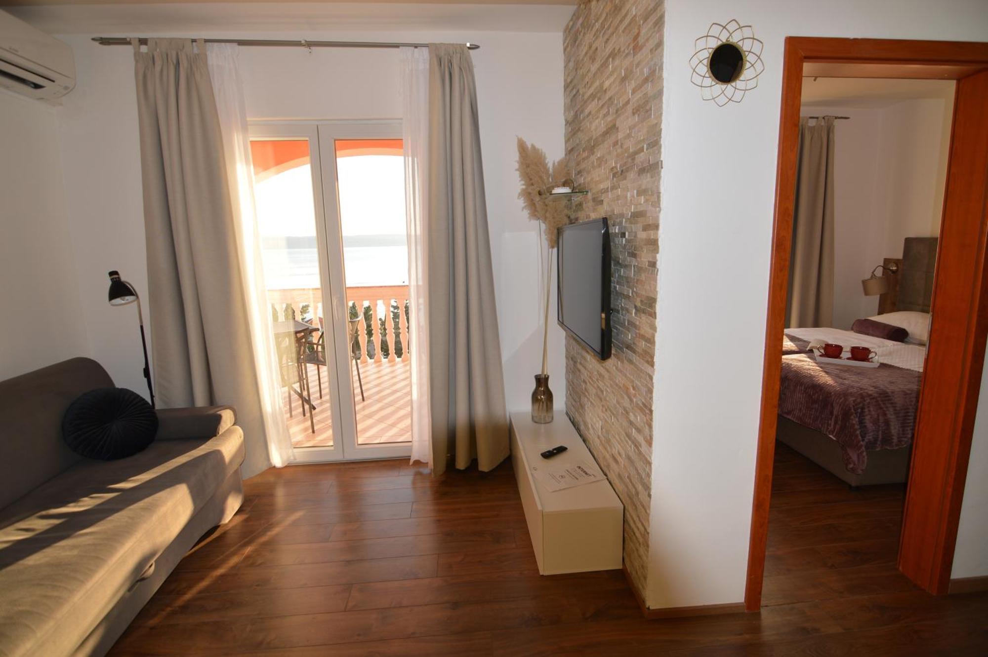Apartments By The Sea Starigrad, Paklenica - 16421 部屋 写真
